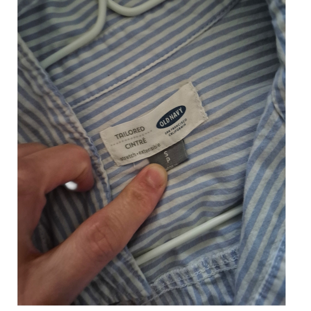 Old Navy Tailored Light Blue & White Striped Button-Up Shirt